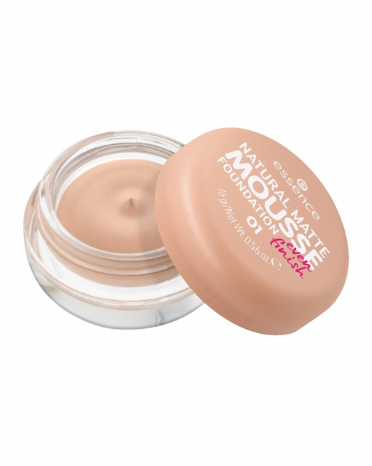 Essence Natural Matte Mousse Fondotinta 01