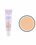 Essence Fondotinta Skin Tint idrata la pelle con copertura da leggera a media e SPF 30